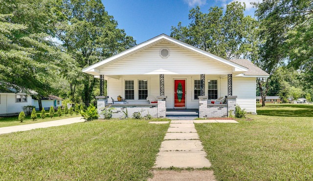 Historic Arab Home: 12 Mi to Guntersville Lake!