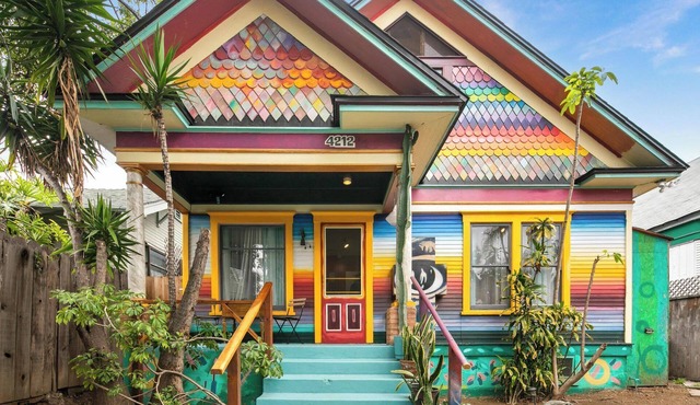 Historic Arthouse Pool Retreat