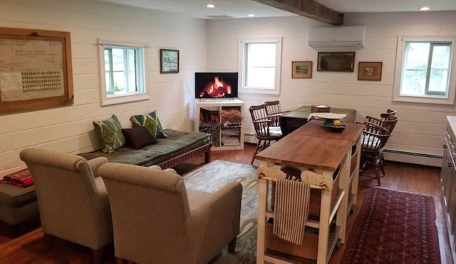 Historic Baumgarten Cottage, Family Friendly