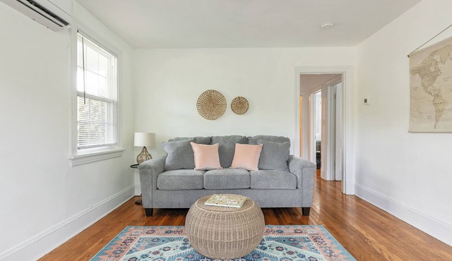 Historic Bellevue Beauty Retreat
