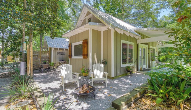 Historic Biloxi Bay Cottage w/Beautiful View