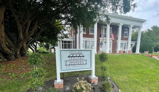 Historic BNB Near Gettysburg Room 3