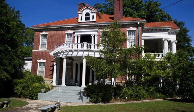 Historic Brentwood