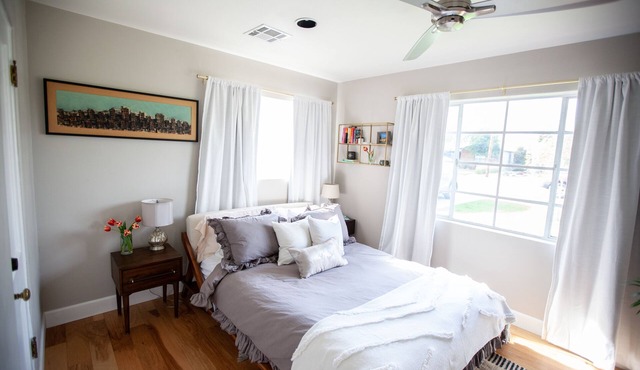 Historic Brick Bungalow - Near Downtown Phoenix