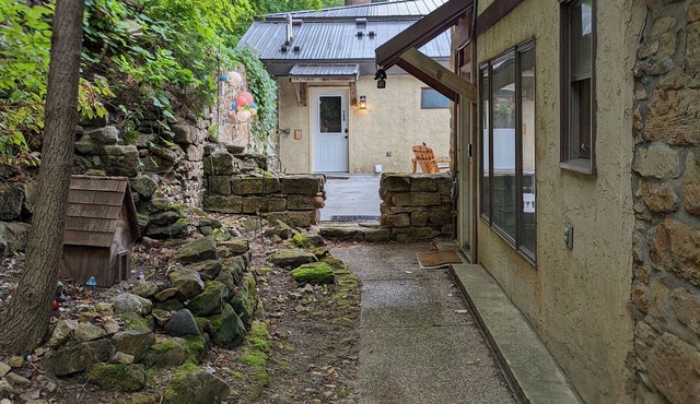 Historic Building Apartment