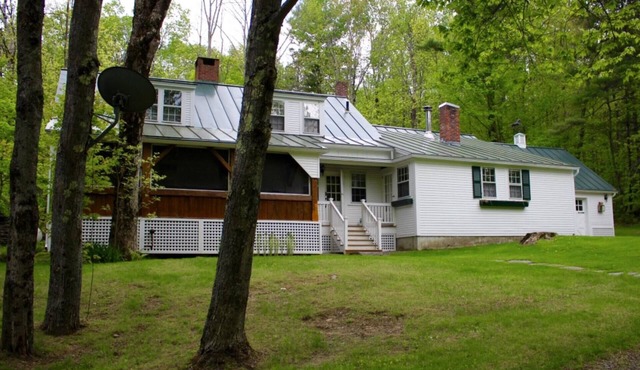 Historic Butternut Cottage - First home of actress Bette Davis in Sugar Hill, NH