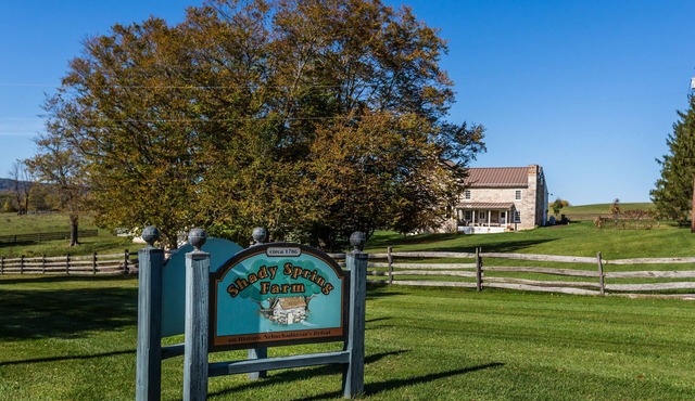 Historic ca.1793 Stone Home on beautiful rolling farmland