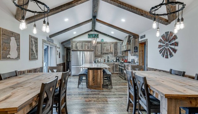 Historic Calderwood Lodge - Bone Lake - Luck, WI