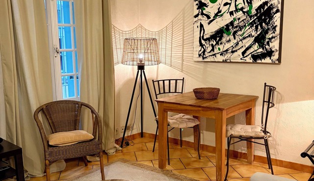 Historic center - Trendy neighborhood - Quiet street - Terrace - WIFI