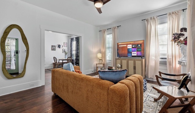 Historic Charm Apt Near Pearl, Downtown & Brackenridge