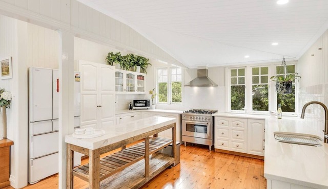 Historic Charm & Elegance, Near Grammar!