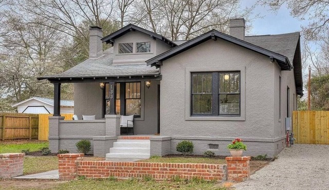 Historic charm near downtown/Bruce's Field