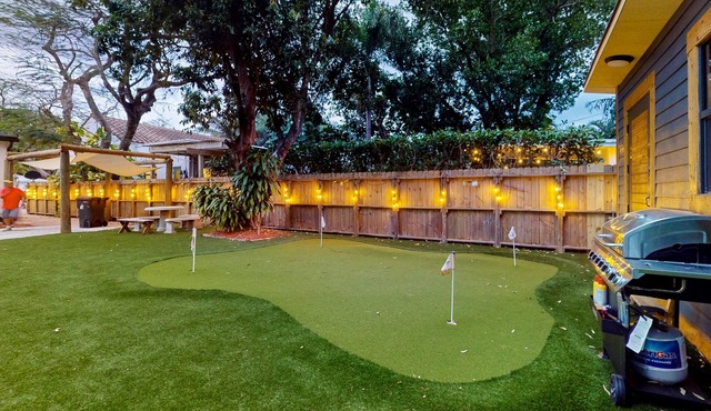 Historic charmer with mini golf course, sauna & ping-pong