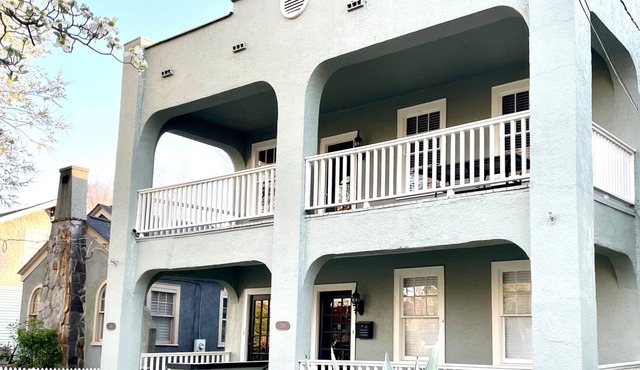 Historic Charming Home Sleeps 12