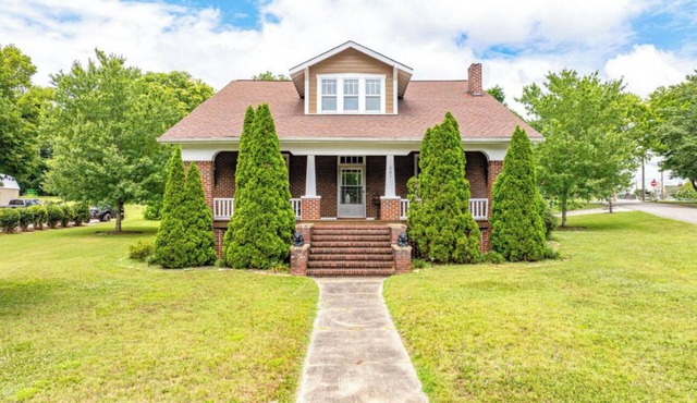 Historic Clinton Craftsman
