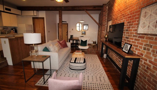 Historic Condo in the Heart of Downtown Elizabeth City