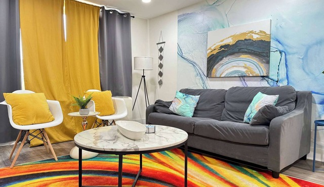 Historic Condo in Atlanta with Skyline View