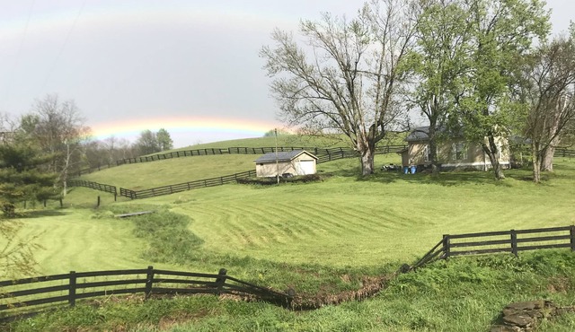 Historic Country Cottage at LanMark Farm