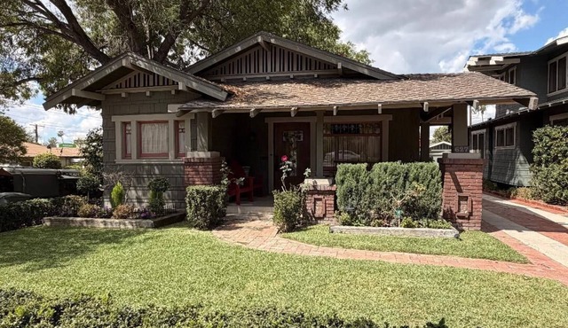 Historic Craftsman Bungalow Old Pasadena Rose Bowl 3 miles, LA Coliseum