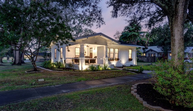Historic Craftsman Bungalow