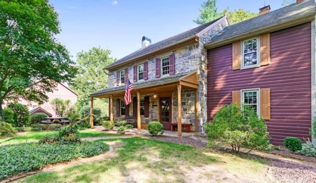 Historic Creekview Inn