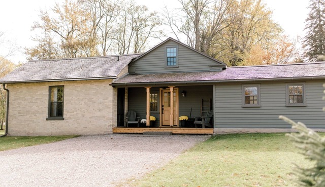 Historic Doon Home with Modern Comforts