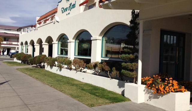 Historic Dow Hotel