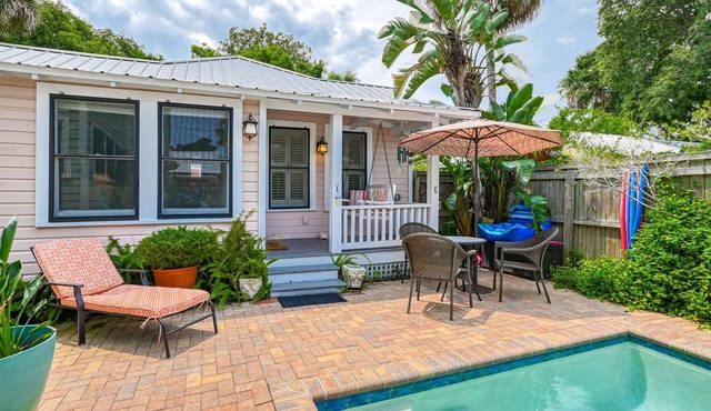 Historic Downtown Cottage with Private/Heated Pool! Walk to everything!