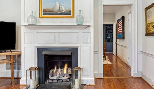 Historic Downtown Luxury USNA Waterfront