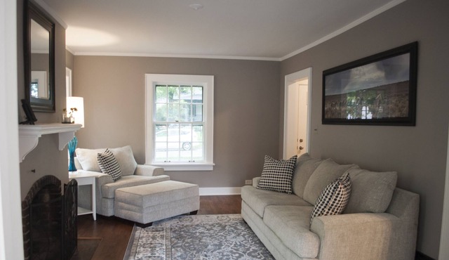 Historic Downtown Naperville--Newly Remodeled Home