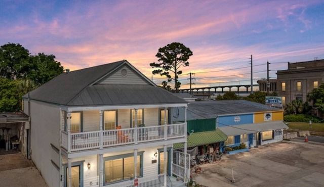 Historic Downtown Apalachicola B