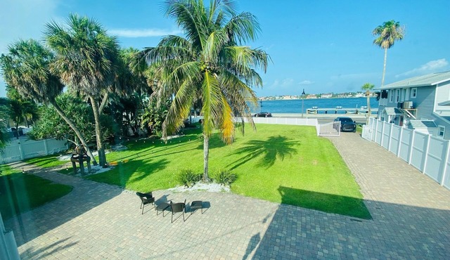 Historic Downtown Pass A Grille Beach 15K Sq Ft!