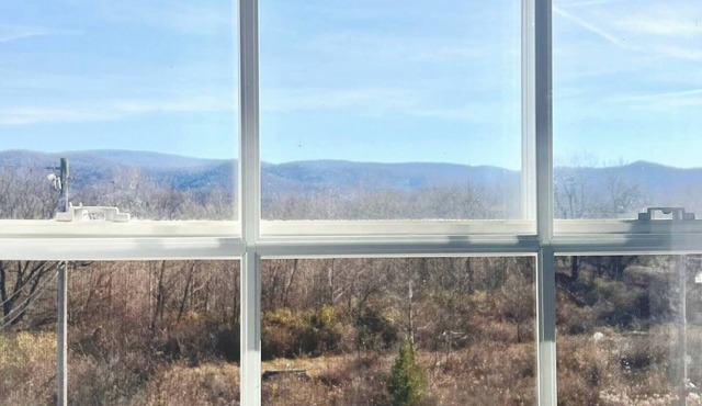 Historic DTC Lodge #7 - Cozy 1 Bedroom with Kitchenette