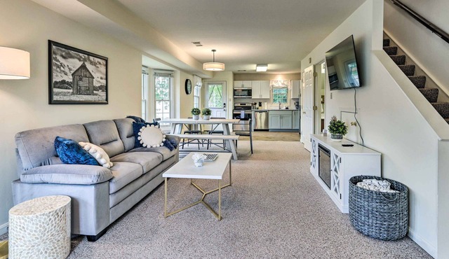 Historic Dtwn Home: 2 Mi to Military Park!