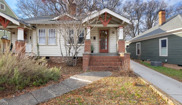Historic Duplex with Patio