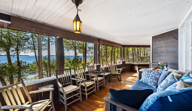 Historic Ephraim Cottage - Waterfront w/Dock - Wrap Around Porch