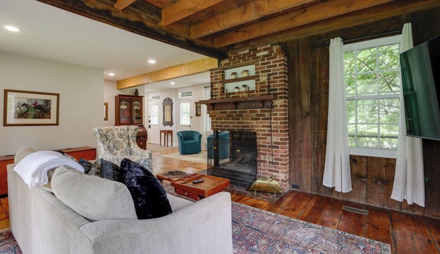 Historic Erwinna Vacation Home Near Delaware River