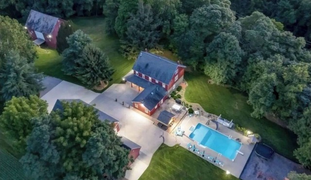 Historic Estate and wedding venue. www.thebluejayreserve.com