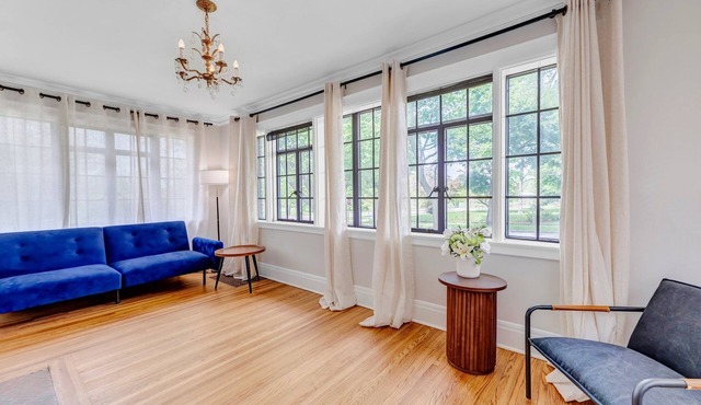 Historic Falls Gem-Arcade projector office 1Kmbps