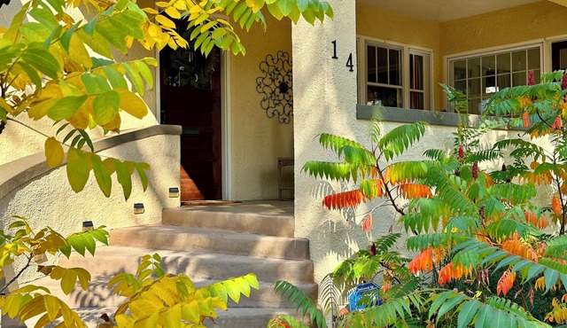 Historic Family Retreat! 4 Minutes to Downtown & Colorado College