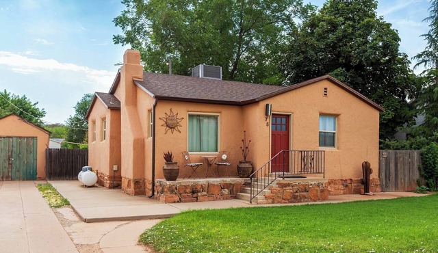 Historic Family Home in Kanab, Utah. Pets Okay!
