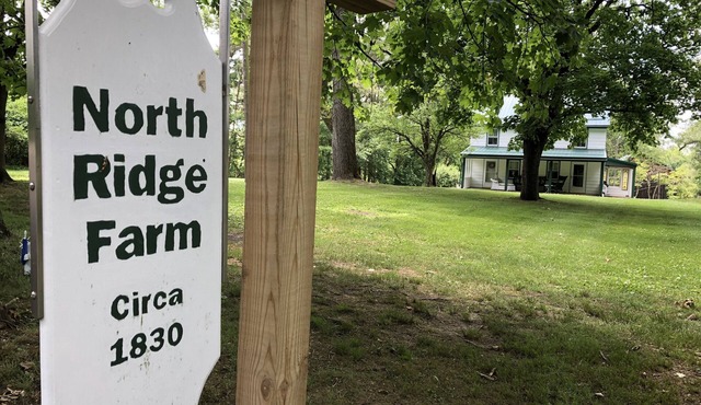 Historic Farmhouse north of Pittsburgh