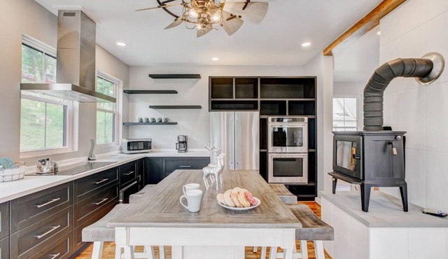 Historic farmhouse, recently renovated, with firepit, and stunning valley views