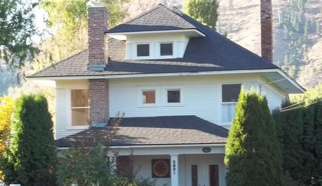 Historic farmhouse with private pool