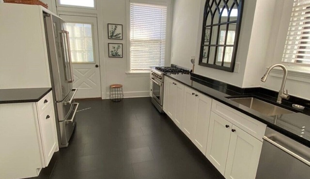 Historic Flat - 2 minutes from Cincinnati