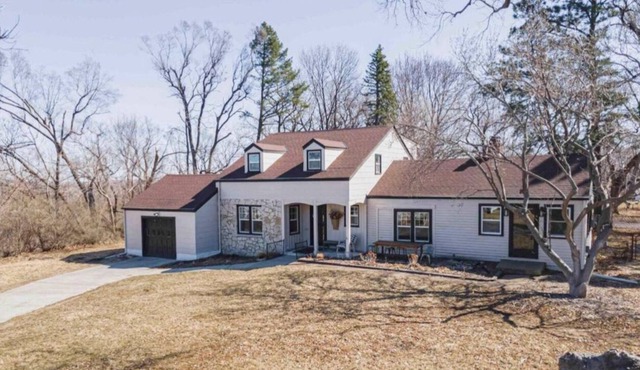 Historic Florence Cottage close to Omaha Zoo and Airport