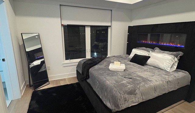 Historic Germantown Modern Stay