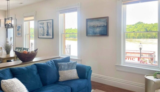 Historic Getaway w/Stunning River Views -3BR Suite