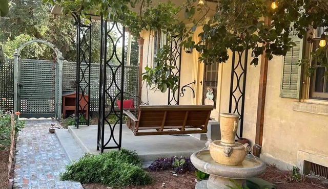 Historic Guesthouse in Downtown Laurel