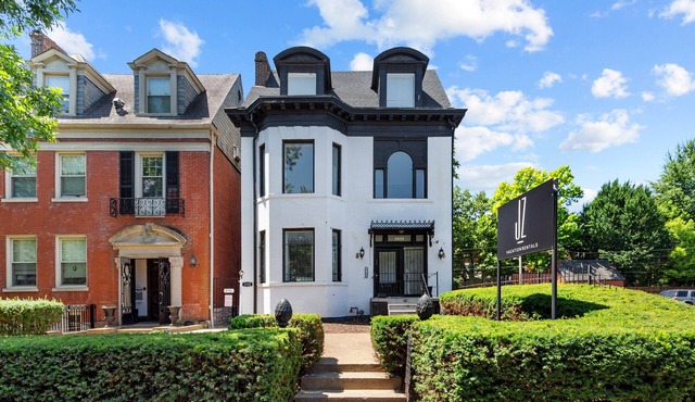 Historic Haven | JZ Vacation Rentals